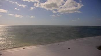 Weather camera view of DiamondHead & GullWing Beach Resorts.