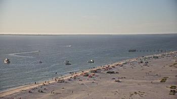 Weather camera view of DiamondHead & GullWing Beach Resorts.