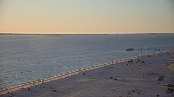 Weather camera view of DiamondHead & GullWing Beach Resorts.