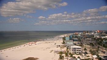Weather camera view of DiamondHead & GullWing Beach Resorts.