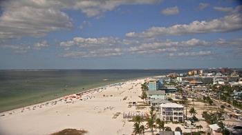 Weather camera view of DiamondHead & GullWing Beach Resorts.