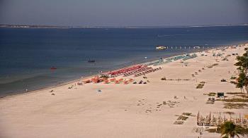 Weather camera view of DiamondHead & GullWing Beach Resorts.