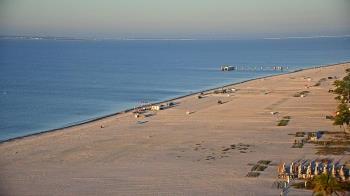 Weather camera view of DiamondHead & GullWing Beach Resorts.