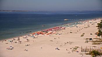 Weather camera view of DiamondHead & GullWing Beach Resorts.