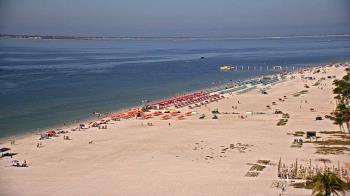 Weather camera view of DiamondHead & GullWing Beach Resorts.