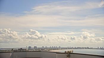 Weather camera view of DiamondHead & GullWing Beach Resorts.