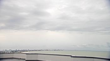 Weather camera view of DiamondHead & GullWing Beach Resorts.