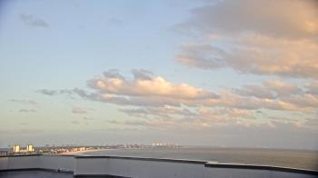 Weather camera view of DiamondHead & GullWing Beach Resorts.