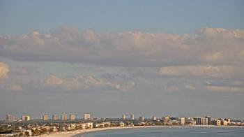 Weather camera view of DiamondHead & GullWing Beach Resorts.