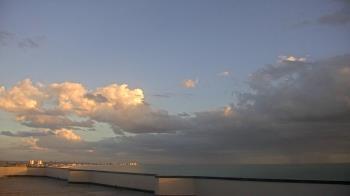 Weather camera view of DiamondHead & GullWing Beach Resorts.