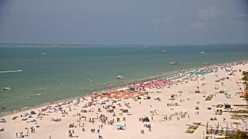 Weather camera view of DiamondHead & GullWing Beach Resorts.