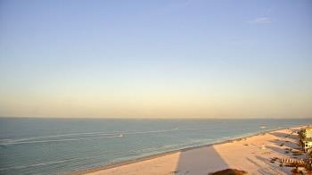 Weather camera view of DiamondHead & GullWing Beach Resorts.