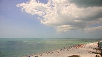 Weather camera view of DiamondHead & GullWing Beach Resorts.