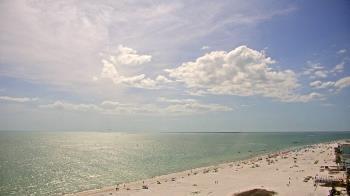 Weather camera view of DiamondHead & GullWing Beach Resorts.
