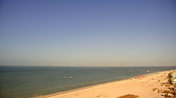 Weather camera view of DiamondHead & GullWing Beach Resorts.