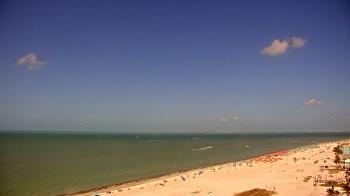 Weather camera view of DiamondHead & GullWing Beach Resorts.