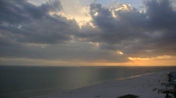 Weather camera view of DiamondHead & GullWing Beach Resorts.