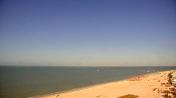 Weather camera view of DiamondHead & GullWing Beach Resorts.