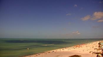 Weather camera view of DiamondHead & GullWing Beach Resorts.