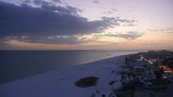 Weather camera view of DiamondHead & GullWing Beach Resorts.