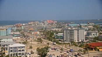 Weather camera view of DiamondHead & GullWing Beach Resorts.