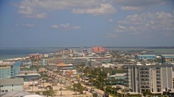 Weather camera view of DiamondHead & GullWing Beach Resorts.