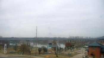 Weather camera view of Miss Lauras.