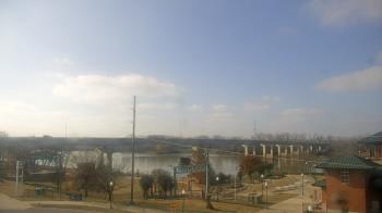 Weather camera view of Miss Lauras.