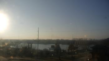 Weather camera view of Miss Lauras.