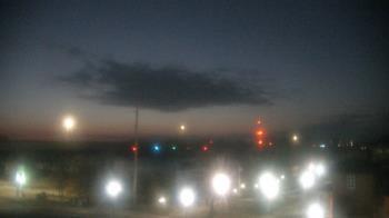 Weather camera view of Miss Lauras.