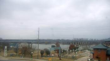 Weather camera view of Miss Lauras.