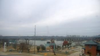 Weather camera view of Miss Lauras.