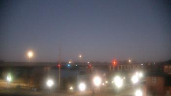 Weather camera view of Miss Lauras.