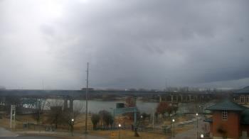 Weather camera view of Miss Lauras.