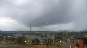 Weather camera view of Miss Lauras.