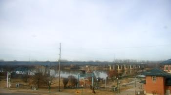 Weather camera view of Miss Lauras.