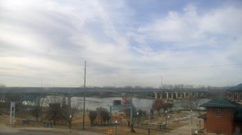 Weather camera view of Miss Lauras.