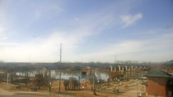 Weather camera view of Miss Lauras.