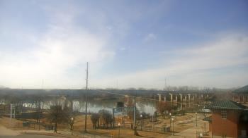 Weather camera view of Miss Lauras.