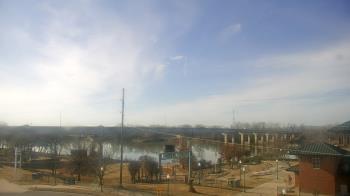 Weather camera view of Miss Lauras.