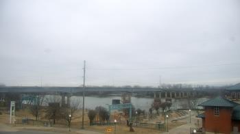 Weather camera view of Miss Lauras.