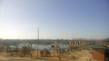 Weather camera view of Miss Lauras.