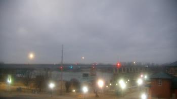 Weather camera view of Miss Lauras.