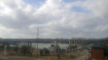 Weather camera view of Miss Lauras.