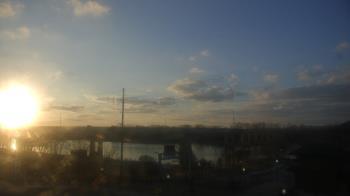 Weather camera view of Miss Lauras.