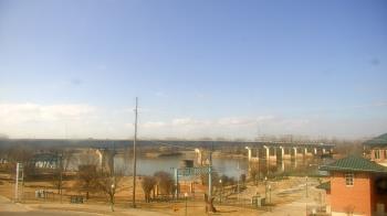 Weather camera view of Miss Lauras.