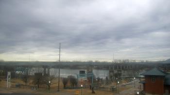 Weather camera view of Miss Lauras.