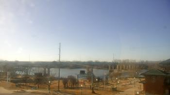 Weather camera view of Miss Lauras.