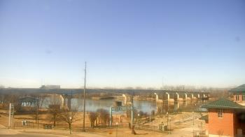 Weather camera view of Miss Lauras.