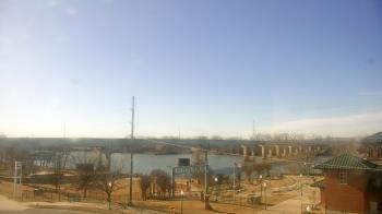 Weather camera view of Miss Lauras.